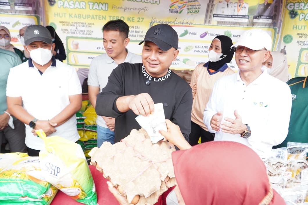 GERAKAN PANGAN MURAH DAN PASAR TANI DALAM RANGKA HUT KABUPATEN TEBO KE-27