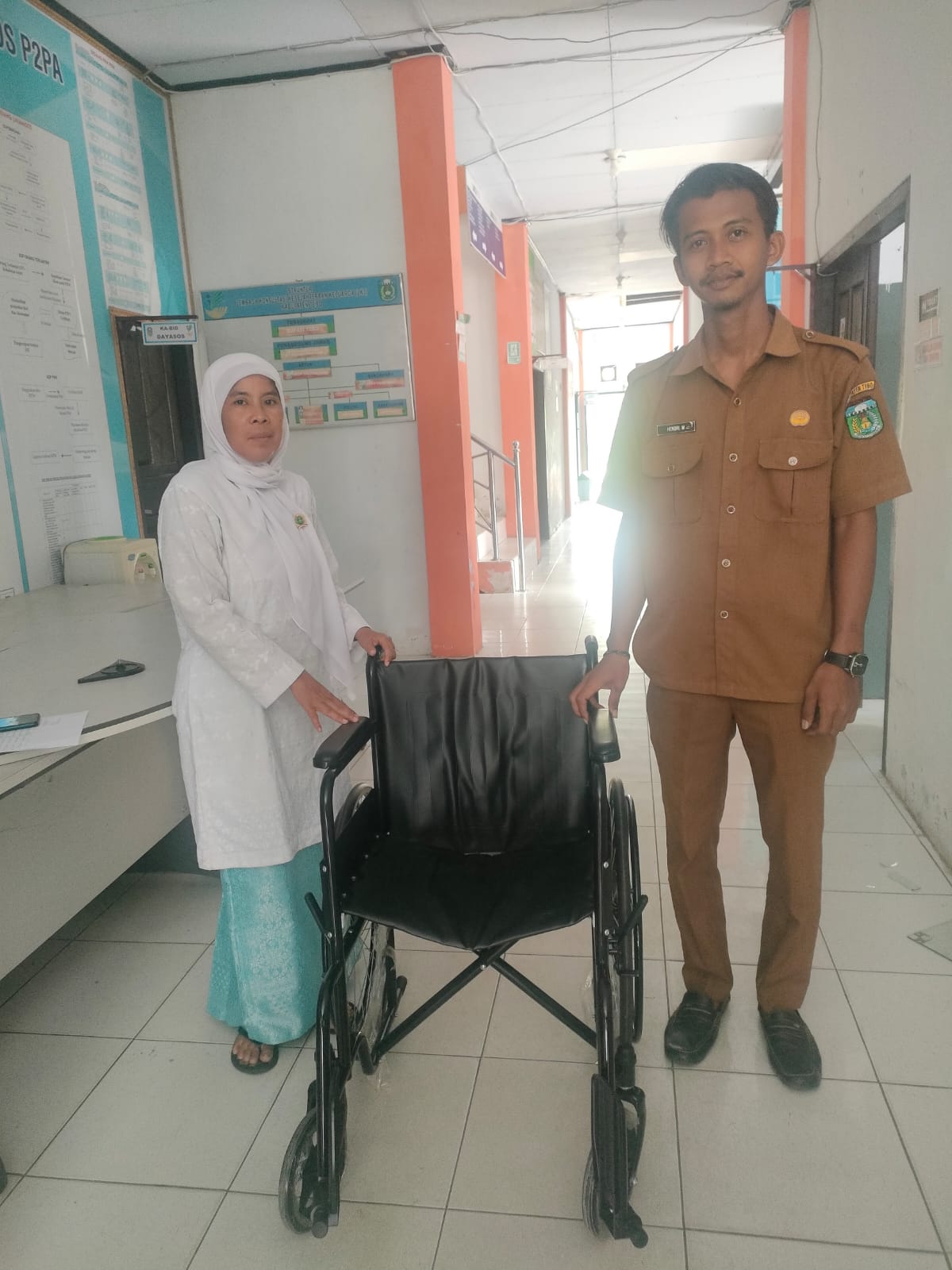 PEMBERIAN BANTUAN ALAT KURSI RODA, KAKI PALSU DAN TONGKAT KRUK - 20260930123220
