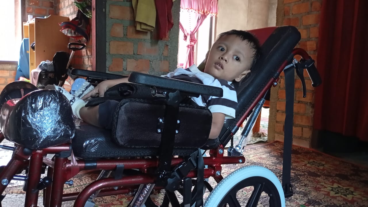 PEMBERIAN BANTUAN ALAT KURSI RODA, KAKI PALSU DAN TONGKAT KRUK - 20260930123220