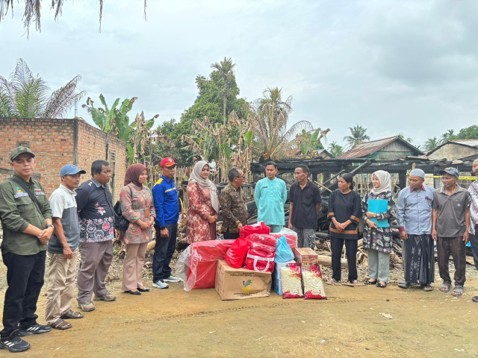 PEMBERIAN BANTUAN KEBAKARAN