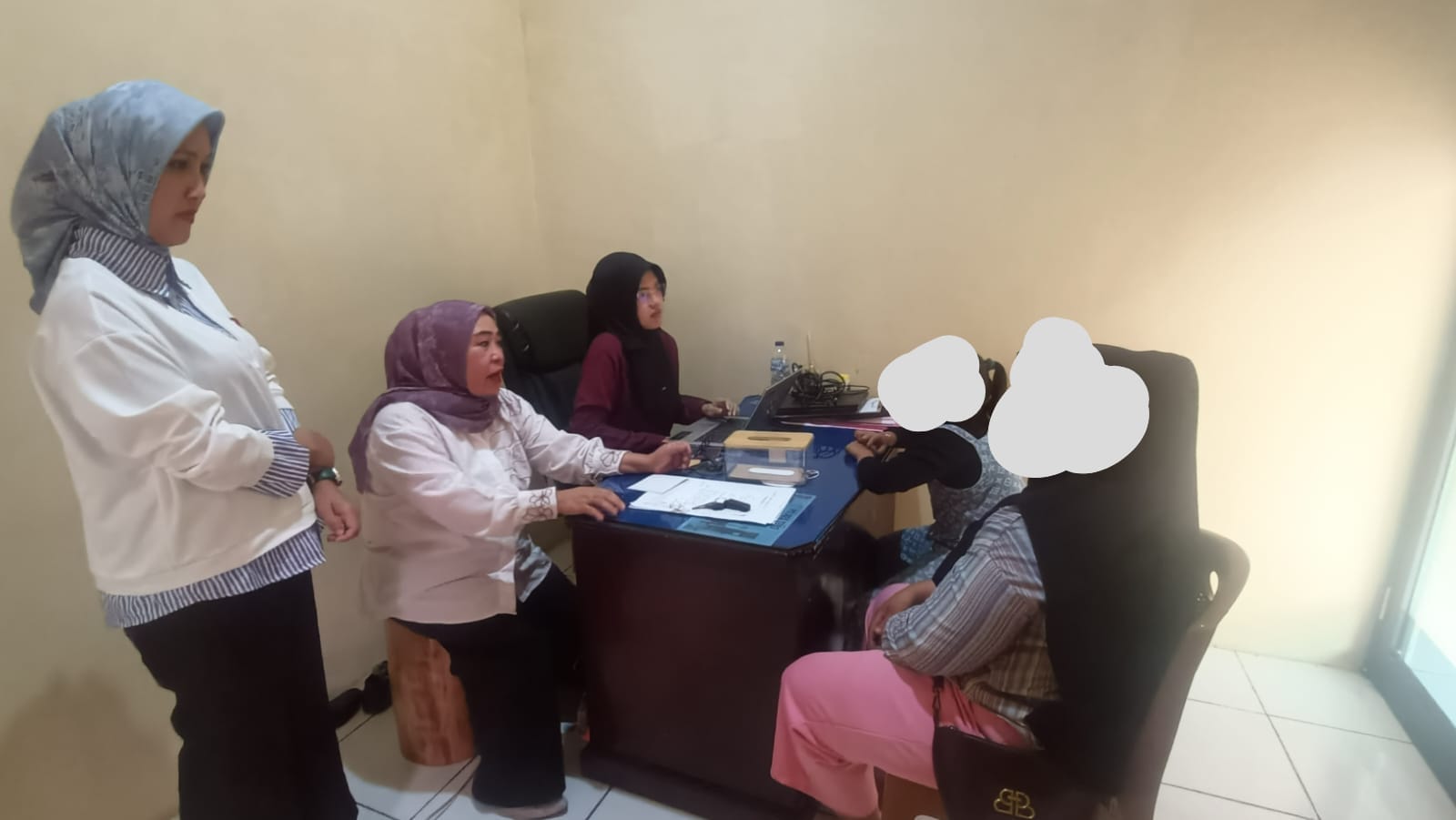 PENDAMPINGAN TERHADAP KORBAN KEKERASAN PADA PEREMPUAN ATAU ANAK DAN ABH